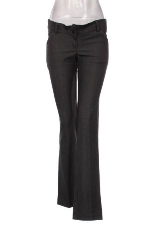 Pantaloni de femei Young, Mărime S, Culoare Gri, Preț 42,72 Lei