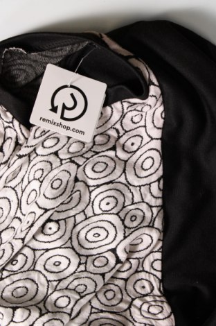 Γυναικείο αμάνικο μπλουζάκι, Μέγεθος M, Χρώμα Πολύχρωμο, Τιμή 3,14 €