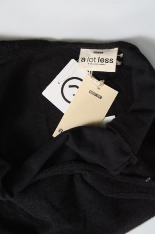 Γυναικείο αμάνικο μπλουζάκι A Lot Less x About You, Μέγεθος S, Χρώμα Μαύρο, Τιμή 11,96 €