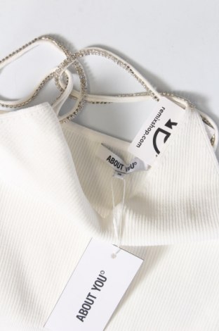 Γυναικείο αμάνικο μπλουζάκι About You, Μέγεθος M, Χρώμα Λευκό, Τιμή 11,34 €