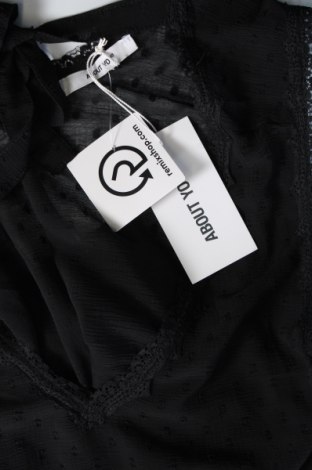 Γυναικείο αμάνικο μπλουζάκι About You, Μέγεθος M, Χρώμα Μαύρο, Τιμή 7,10 €