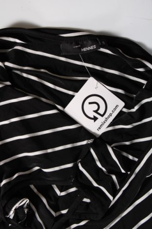 Γυναικείο αμάνικο μπλουζάκι Hennes, Μέγεθος S, Χρώμα Μαύρο, Τιμή 7,67 €