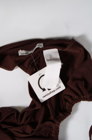 Γυναικείο αμάνικο μπλουζάκι Pull&Bear, Μέγεθος M, Χρώμα Καφέ, Τιμή 5,41 €