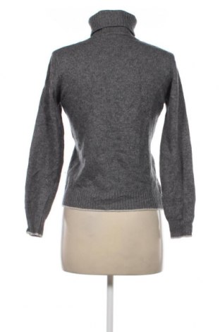 Дамски пуловер Crazy Wool, Размер M, Цвят Сив, Цена 8,00 лв.