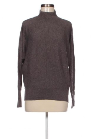 Дамски пуловер In Wear, Размер M, Цвят Кафяв, Цена 14,08 лв.
