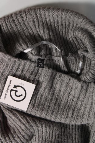 Γυναικείο πουλόβερ Pimkie, Μέγεθος S, Χρώμα Γκρί, Τιμή 4,49 €