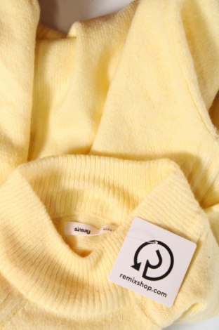 Дамски пуловер Sinsay, Размер XS, Цвят Жълт, Цена 29,00 лв.