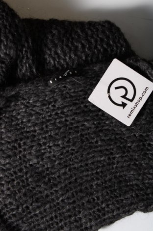 Дамски пуловер Sisley, Размер L, Цвят Сив, Цена 8,12 лв.