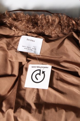 Palton de femei Bershka, Mărime S, Culoare Maro, Preț 105,59 Lei