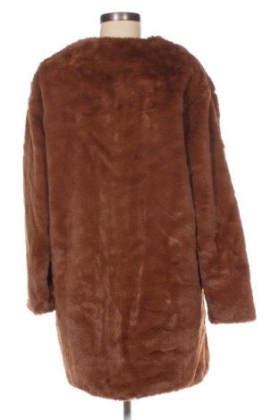 Dámsky kabát  Pull&Bear, Veľkosť M, Farba Hnedá, Cena  26,60 €