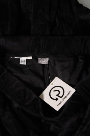 Γυναικείο αθλητικό παντελόνι Privacy, Μέγεθος M, Χρώμα Μαύρο, Τιμή 3,59 €