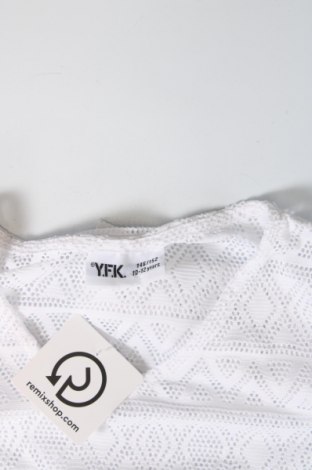 Детска блуза Y.F.K., Размер 10-11y/ 146-152 см, Цвят Бял, Цена 4,62 лв.