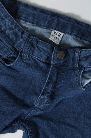 Dziecięce jeansy Y.F.K., Rozmiar 11-12y/ 152-158 cm, Kolor Niebieski, Cena 27,54 zł