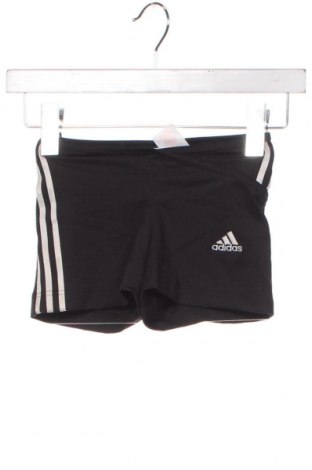 Детски къс панталон Adidas, Размер 7-8y/ 128-134 см, Цвят Черен, Цена 24,97 лв.