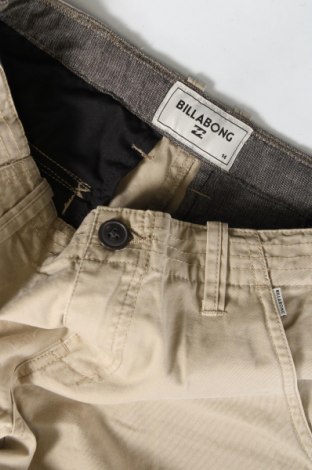 Παιδικό κοντό παντελόνι Billabong, Μέγεθος 14-15y/ 168-170 εκ., Χρώμα  Μπέζ, Τιμή 30,41 €