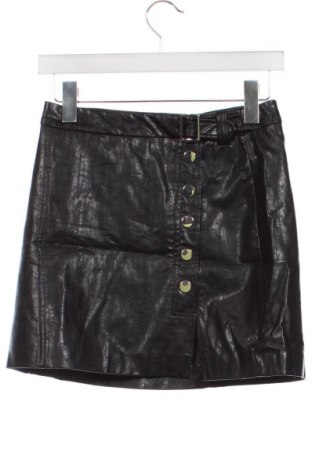 Δερμάτινη φούστα Bershka, Μέγεθος XS, Χρώμα Μαύρο, Τιμή 2,87 €