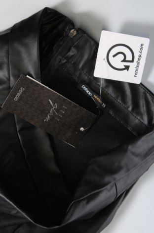 Δερμάτινη φούστα Defacto, Μέγεθος XS, Χρώμα Μαύρο, Τιμή 6,16 €