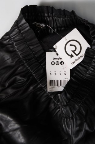 Δερμάτινη φούστα Jennyfer, Μέγεθος S, Χρώμα Μαύρο, Τιμή 2,85 €