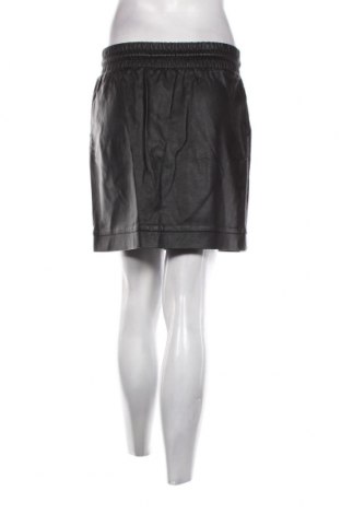 Δερμάτινη φούστα Sisters Point, Μέγεθος M, Χρώμα Μαύρο, Τιμή 2,87 €