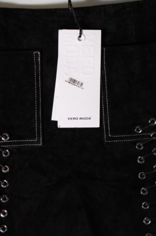 Δερμάτινη φούστα Vero Moda, Μέγεθος S, Χρώμα Μαύρο, Τιμή 9,18 €
