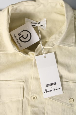 Мъжка риза ABOUT YOU x Alvaro Soler, Размер S, Цвят Бежов, Цена 72,00 лв.
