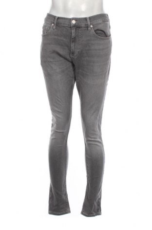Мъжки дънки Tommy Jeans, Размер L, Цвят Сив, Цена 66,85 лв.