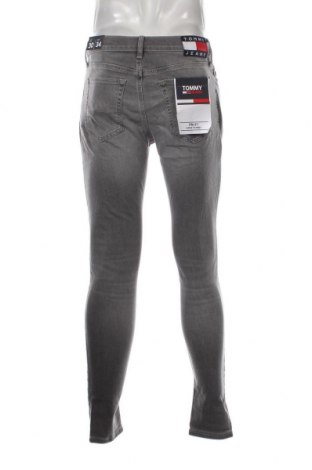 Herren Jeans Tommy Jeans, Größe S, Farbe Grau, Preis 132,91 €