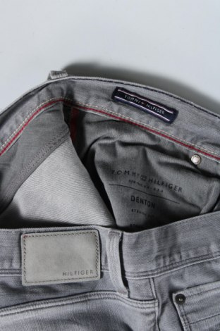 Herren Jeans Tommy Hilfiger, Größe M, Farbe Grau, Preis € 132,91