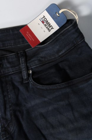 Ανδρικό τζίν Tommy Jeans, Μέγεθος L, Χρώμα Γκρί, Τιμή 29,54 €