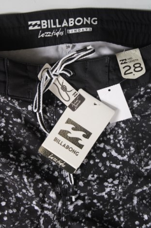 Ανδρικό κοντό παντελόνι Billabong, Μέγεθος S, Χρώμα Πολύχρωμο, Τιμή 24,74 €