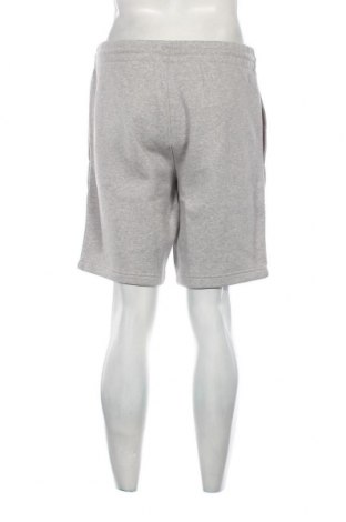 Pantaloni scurți de bărbați Reebok, Mărime M, Culoare Gri, Preț 236,84 Lei
