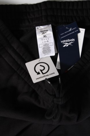 Мъжки къс панталон Reebok, Размер XL, Цвят Черен, Цена 36,00 лв.