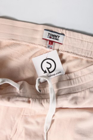 Мъжки къс панталон Tommy Jeans, Размер L, Цвят Розов, Цена 45,00 лв.