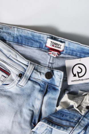 Мъжки къс панталон Tommy Jeans, Размер M, Цвят Син, Цена 150,00 лв.