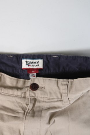 Pánské kraťasy Tommy Jeans, Velikost S, Barva Béžová, Cena  717,00 Kč