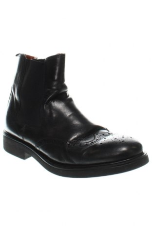 Мъжки обувки C&A, Размер 44, Цвят Черен, Цена 26,10 лв.
