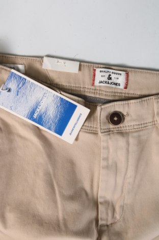 Мъжки панталон Jack & Jones, Размер S, Цвят Бежов, Цена 14,76 лв.