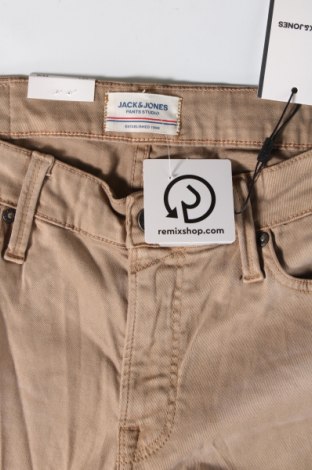 Мъжки панталон Jack & Jones, Размер M, Цвят Бежов, Цена 17,22 лв.