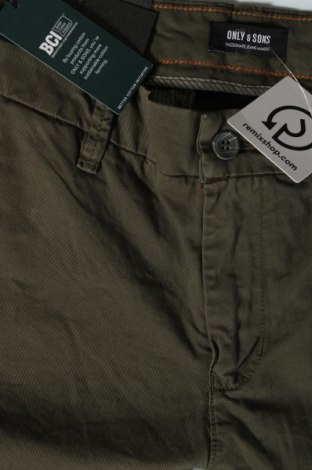 Ανδρικό παντελόνι Only & Sons, Μέγεθος L, Χρώμα Πράσινο, Τιμή 10,67 €