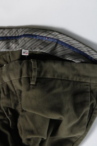 Pantaloni de bărbați Tommy Hilfiger, Mărime L, Culoare Verde, Preț 157,07 Lei