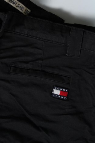 Мъжки панталон Tommy Jeans, Размер M, Цвят Черен, Цена 191,00 лв.