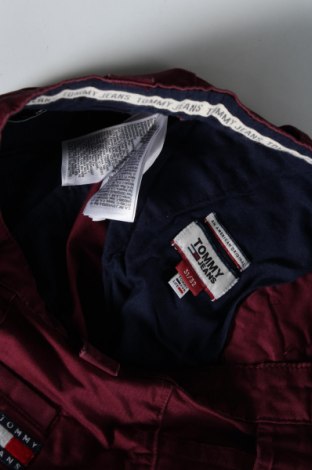 Herrenhose Tommy Jeans, Größe M, Farbe Rot, Preis 46,52 €