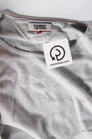 Мъжки пуловер Tommy Jeans, Размер XL, Цвят Сив, Цена 59,21 лв.