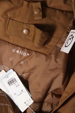 Ανδρικό μπουφάν Celio, Μέγεθος XL, Χρώμα Καφέ, Τιμή 15,34 €