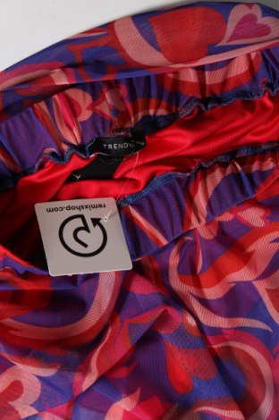 Φούστα Trendyol, Μέγεθος L, Χρώμα Πολύχρωμο, Τιμή 5,38 €