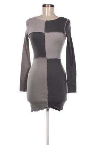 Kleid Jennyfer, Größe S, Farbe Mehrfarbig, Preis 4,74 €