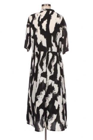 Kleid Monki, Größe M, Farbe Mehrfarbig, Preis € 15,16