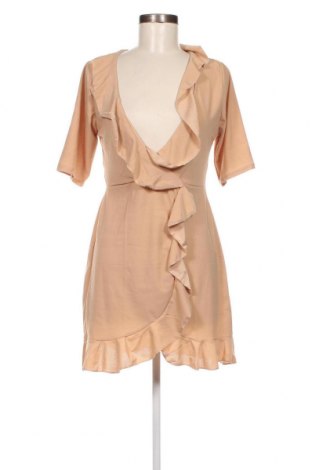 Kleid Pretty Little Thing, Größe L, Farbe Beige, Preis 4,99 €