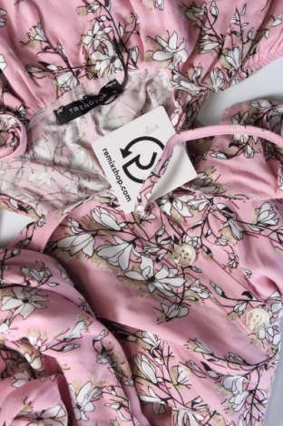 Kleid Trendyol, Größe M, Farbe Rosa, Preis 19,98 €
