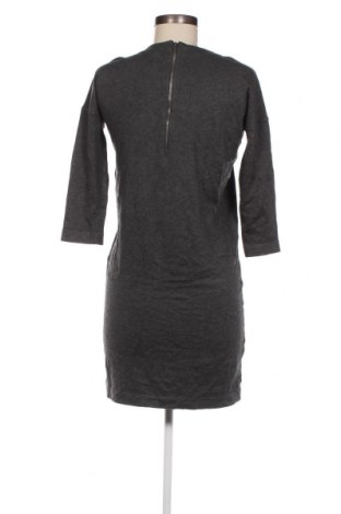 Šaty  Vero Moda, Veľkosť XS, Farba Sivá, Cena  2,95 €